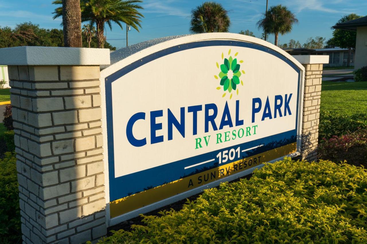 Central Park Rv Resort Haines City Extérieur photo
